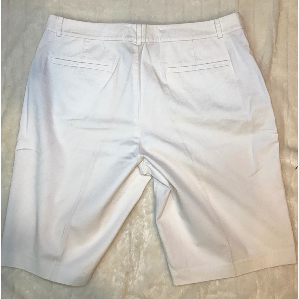 Lauren Ralph Lauren Active White Bermuda Shorts Womens 12 Stretch Chino Golf - Picture 10 of 12